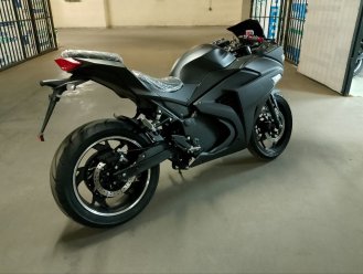 Электромотоцикл Yamaha R3 Black matte